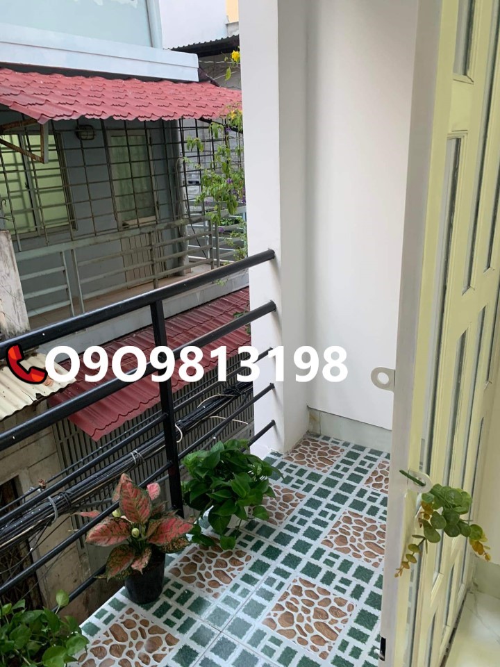 ♥️♥️♥️Nhà P4 Quận 10 - 20M Mặt Tiền 3PN - SHR 3 Tầng Ở Ngay.♥️♥️♥️ - Ảnh chính